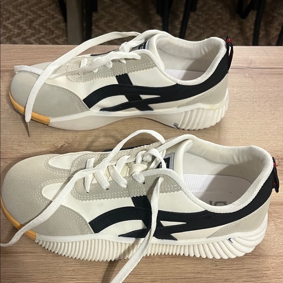 De Florance "Vintage Sneaker" US Woman's 8 - Picture 3 of 6